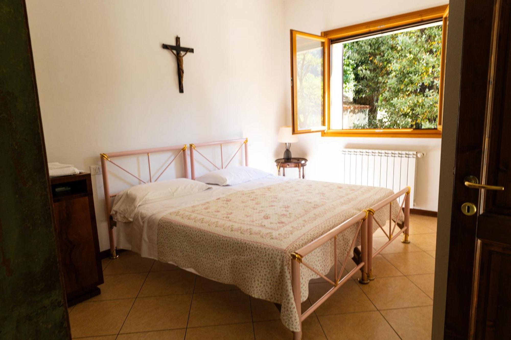 Podere Riosto Cantina&Agriturismo ピアノーロ エクステリア 写真